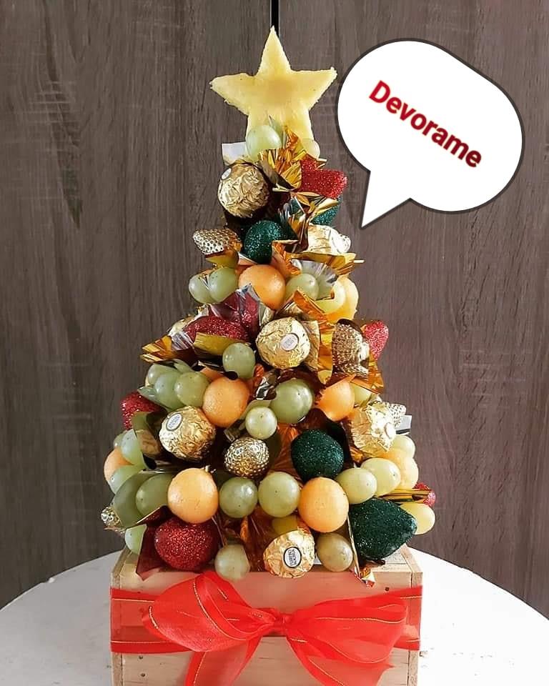 Arreglo frutal Pino navideño devorame