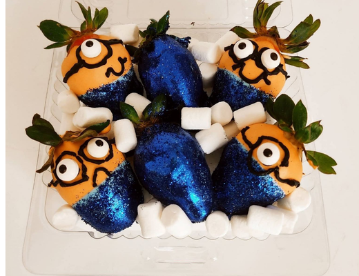 Arreglo frutal Fresas Minions devorame