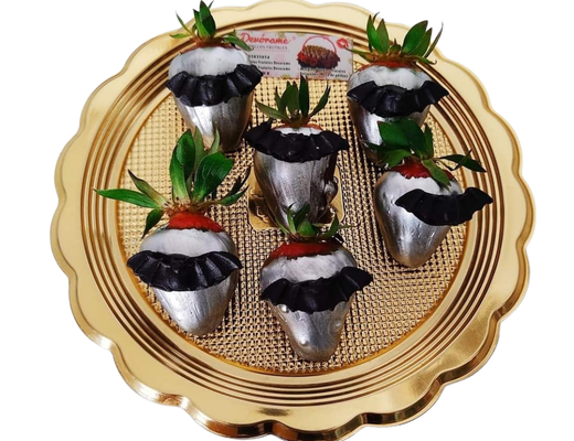 Arreglo frutal Fresas con chocolate  Batman devorame