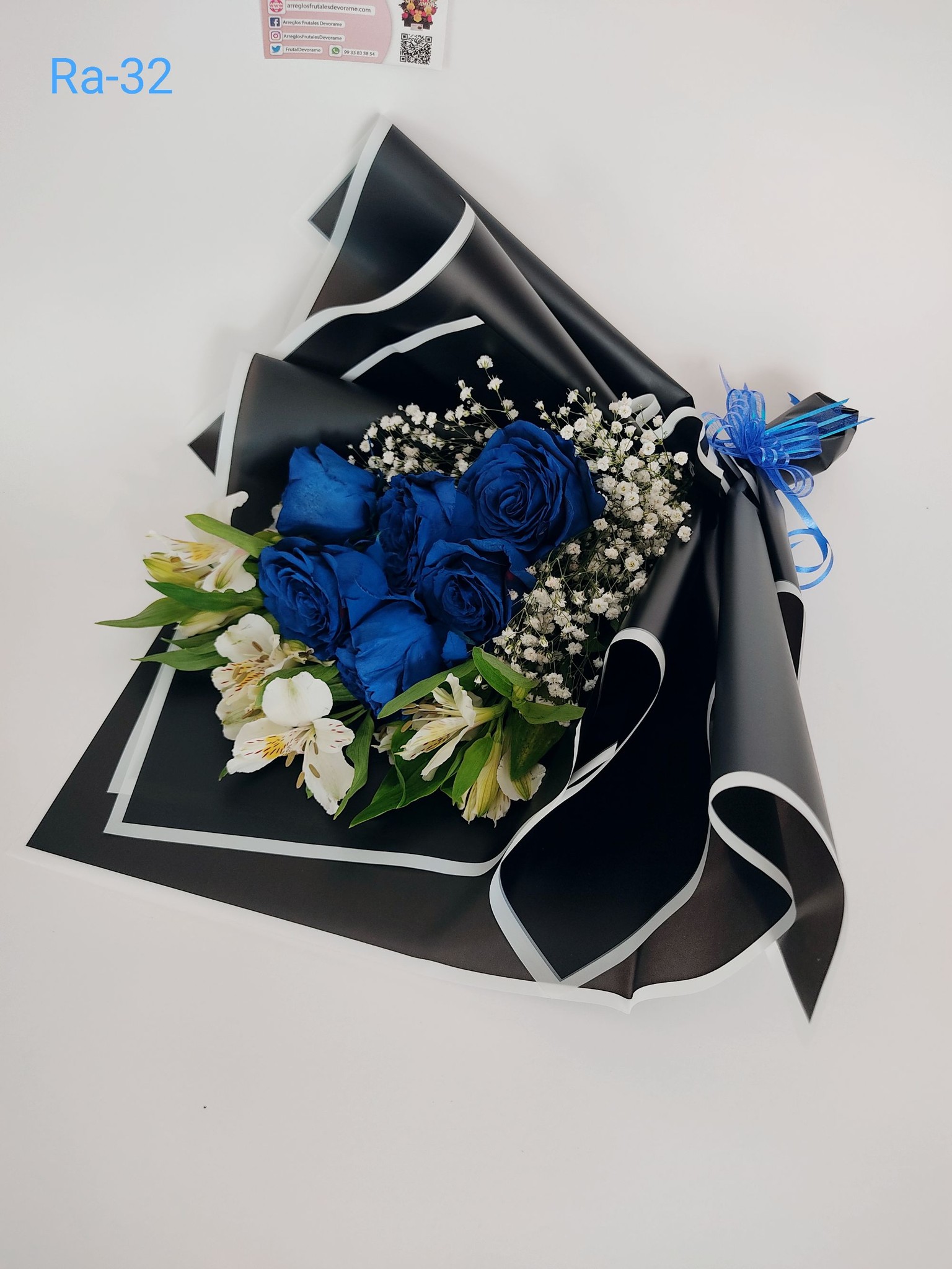 Arreglo frutal Ra-32 Azules devorame