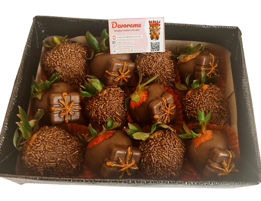 Arreglo frutal Fresas con chocolate devorame