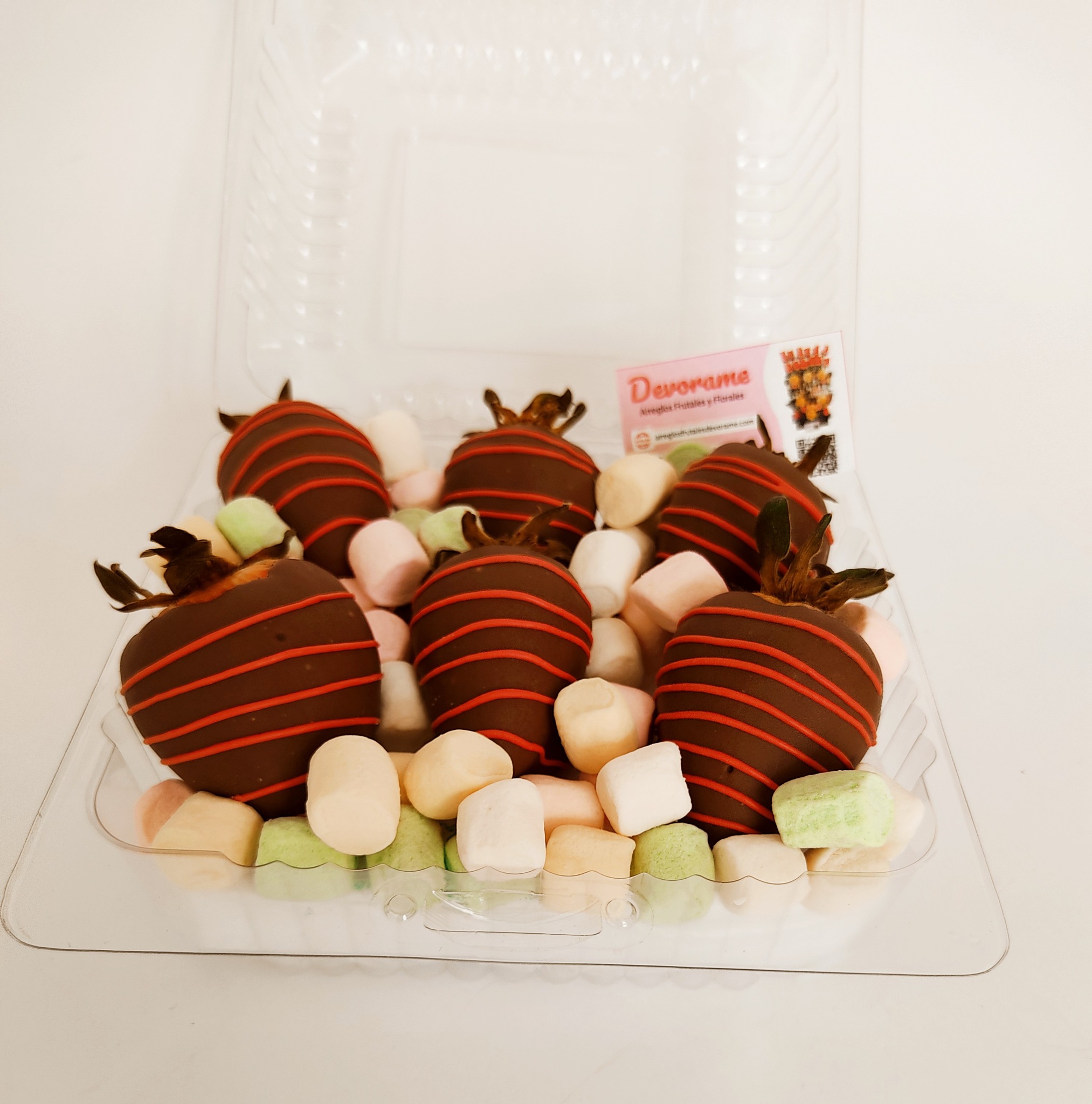 Arreglo frutal Fresas con chocolate devorame