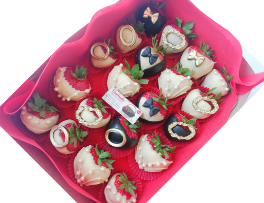 Arreglo frutal Fresas con chocolate devorame